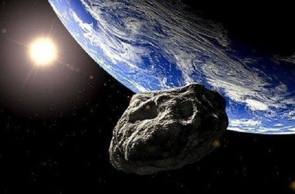 Сегодня мимо Земли пролетел астероид размером с небоскреб